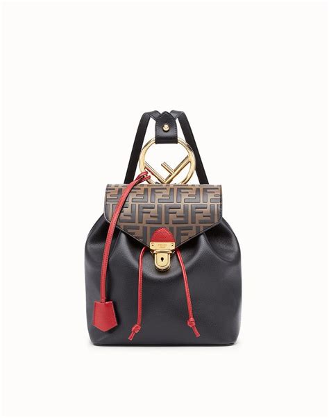 Mochilas FENDI para mujer .